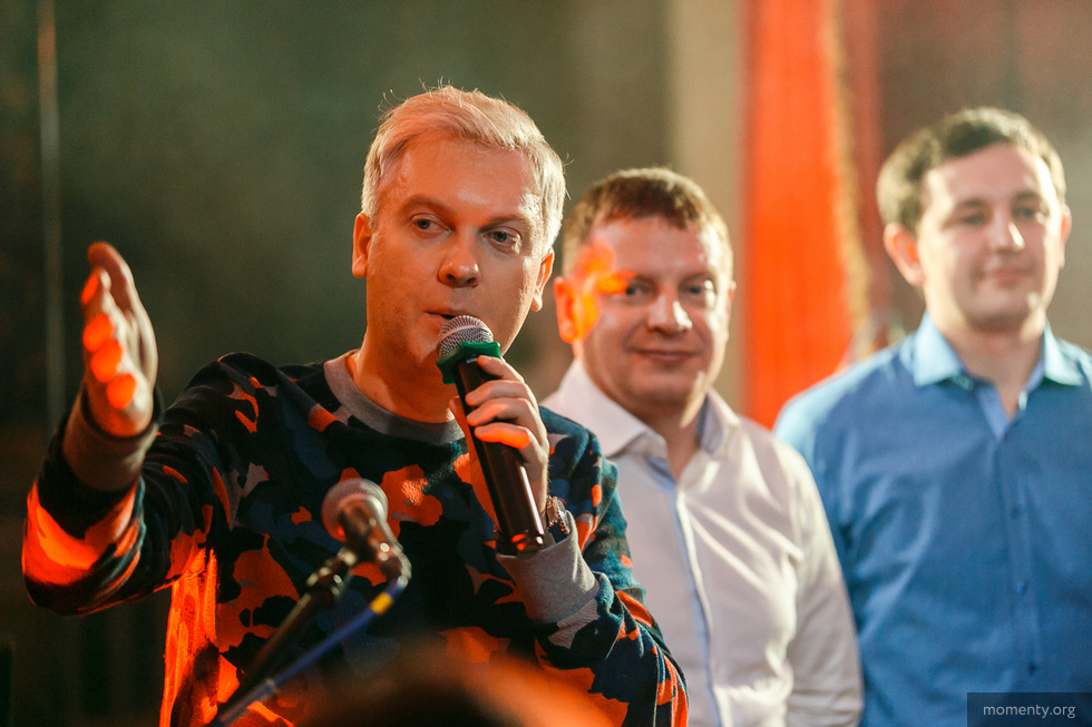 Светлаков, прикрываясь карантином, по-тихому свернул свой бизнес Светлаков, прикрываясь карантином, по-тихому свернул свой бизнес