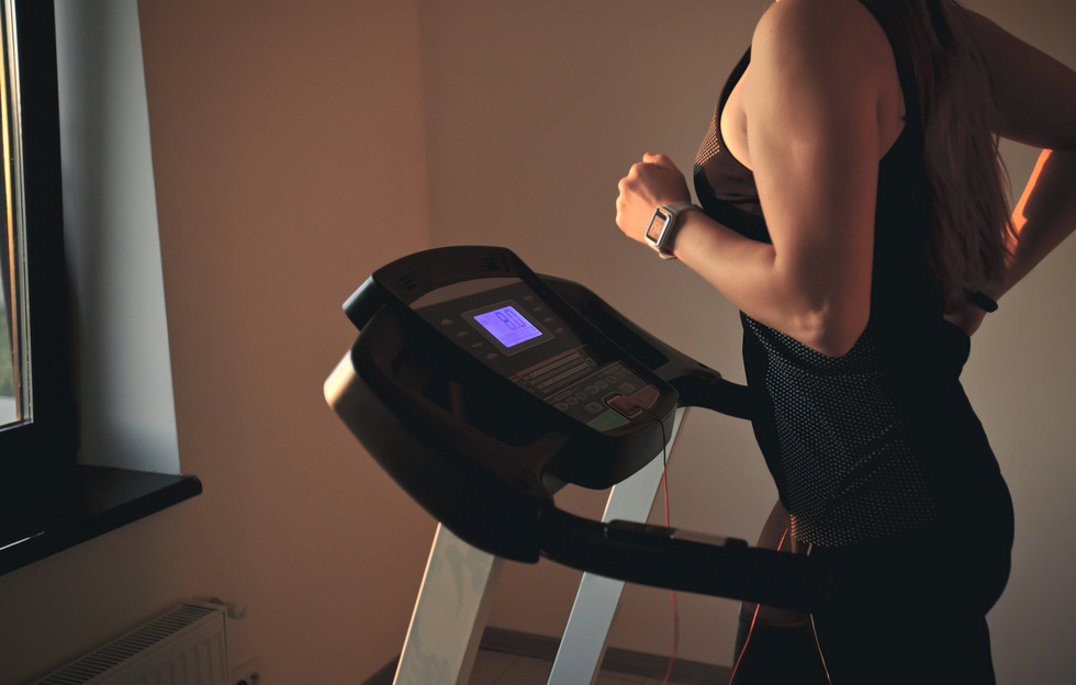 Владельцы фитнес-клубов из-за эпидемии раздают тренажеры на дом Владельцы фитнес-клубов из-за эпидемии раздают тренажеры на дом