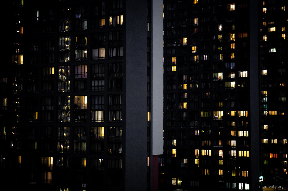 В Екатеринбурге запретили выходить из дома без веских причин из-за эпидемии В Екатеринбурге запретили выходить из дома без веских причин из-за эпидемии