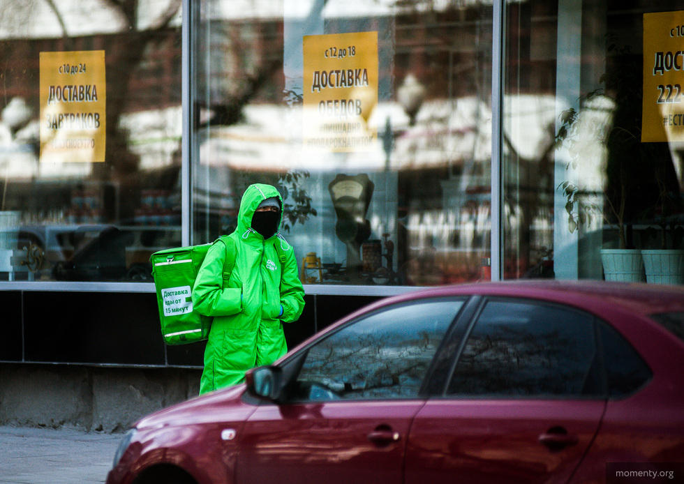 Известный ресторатор требует власти ввести жесткий карантин в Екатеринбурге Известный ресторатор требует власти ввести жесткий карантин в Екатеринбурге