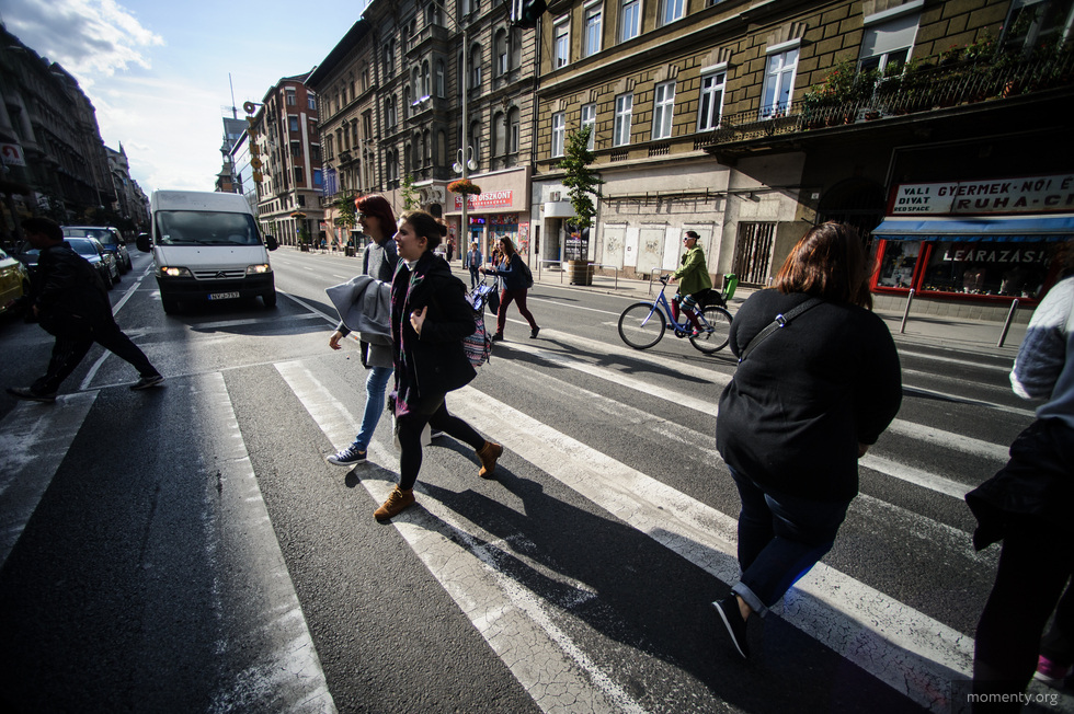 Русские бизнесмены в кризис скупают пустые склады в Европе Русские бизнесмены в кризис скупают пустые склады в Европе