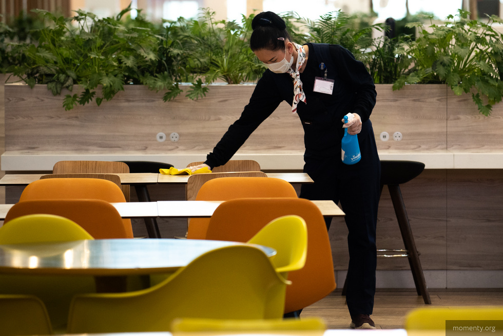 В Свердловской области открывают торговые центры и уличные кафе после карантина В Свердловской области открывают торговые центры и уличные кафе после карантина