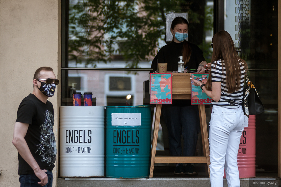 Владельцам ресторанов и ТЦ пояснили, когда появится документ, позволяющий им работать Владельцам ресторанов и ТЦ пояснили, когда появится документ, позволяющий им работать