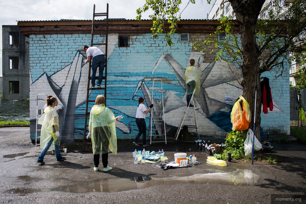Бизнесмены, отобравшие 1,5 млн у&nbsp;стрит-арт художников, сблизились с&nbsp;влиятельными людьми Урала