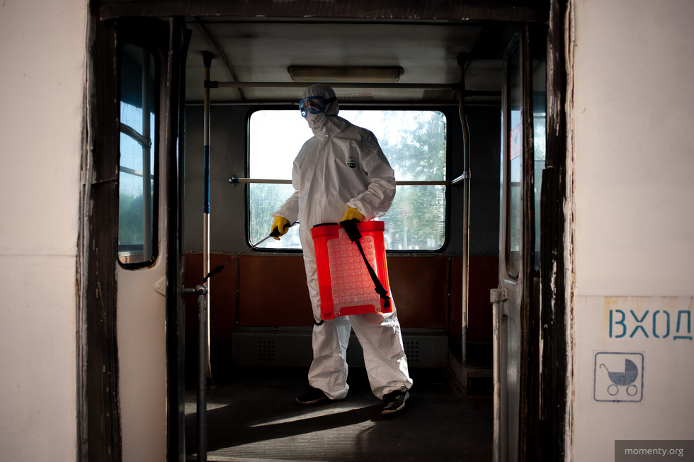 В Екатеринбурге переполнены больницы, но в области могут снять карантин В Екатеринбурге переполнены больницы, но в области могут снять карантин