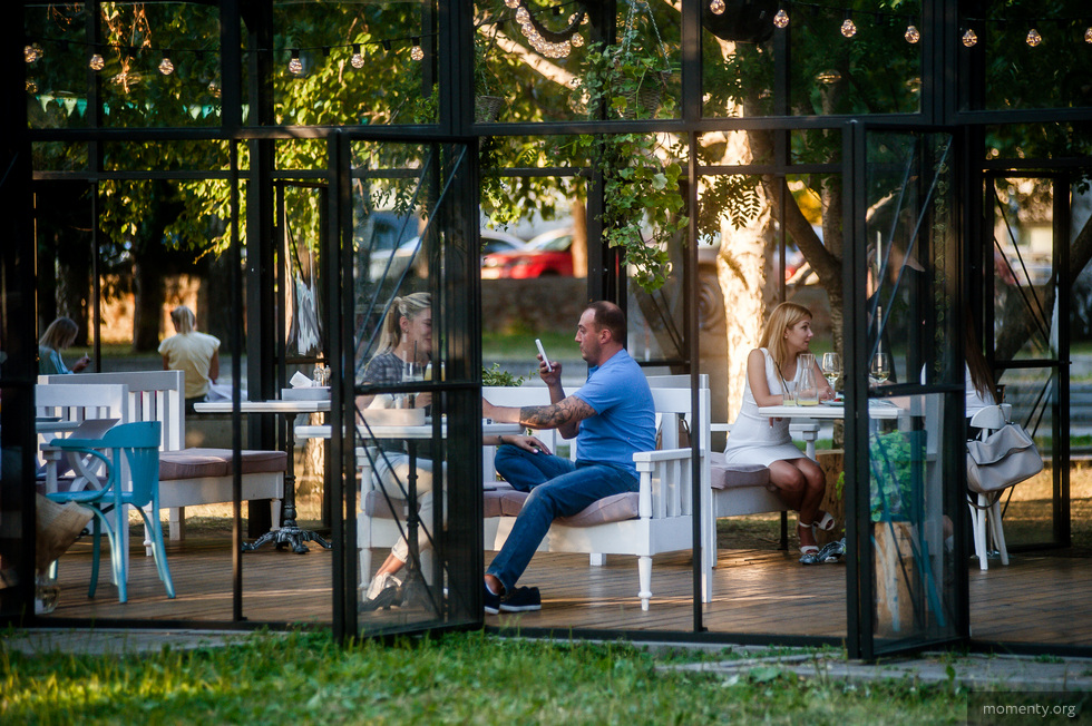 Рестораторы вынуждены останавливать работу. Вся надежда на решение властей Рестораторы вынуждены останавливать работу. Вся надежда на решение властей