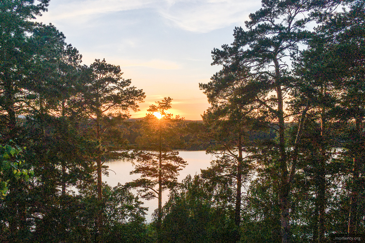 Путешественники любят природу Урала, но вот туристическая инфраструктура региона оставляет желать лучшего. Путешественники любят природу Урала, но вот туристическая инфраструктура региона оставляет желать лучшего.