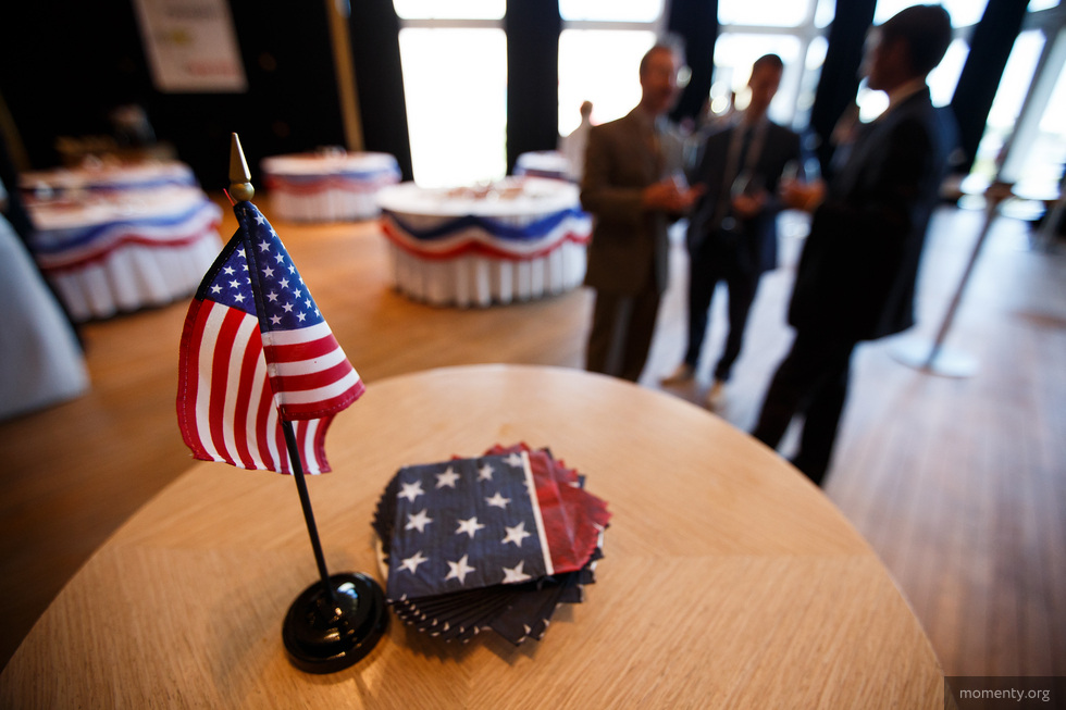 Консульству США в Екатеринбурге прочат закрытие из-за пандемии Консульству США в Екатеринбурге прочат закрытие из-за пандемии