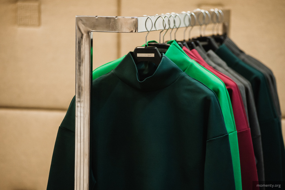 Известные бренды будут продавать вещи с дефектами Известные бренды будут продавать вещи с дефектами