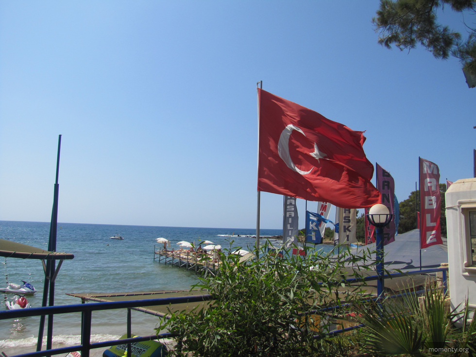 Туристов предупредили о скачке цен на Турцию Туристов предупредили о скачке цен на Турцию