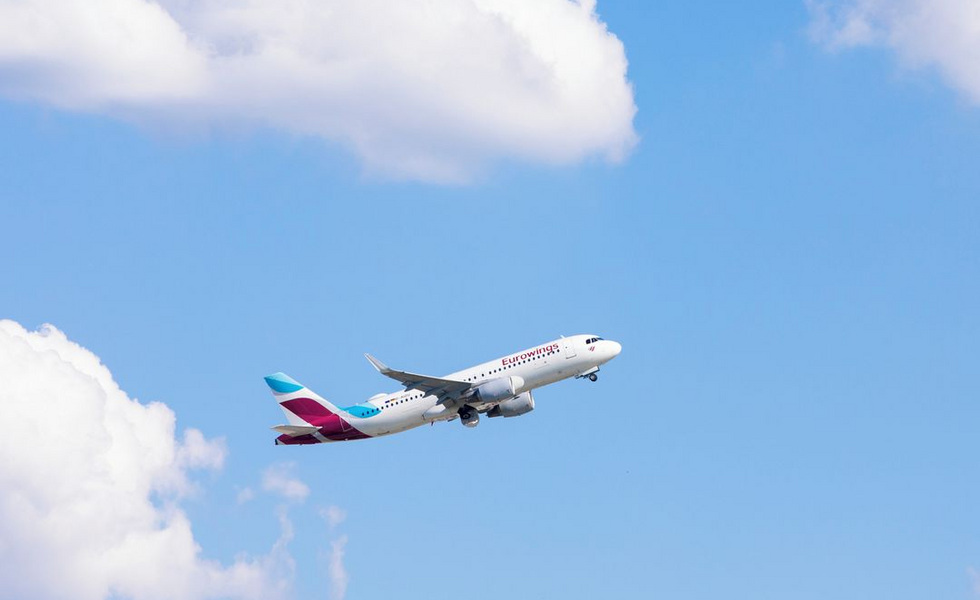 Из Кольцово запустили рейсы в Дюссельдорф Из Кольцово запустили рейсы в Дюссельдорф