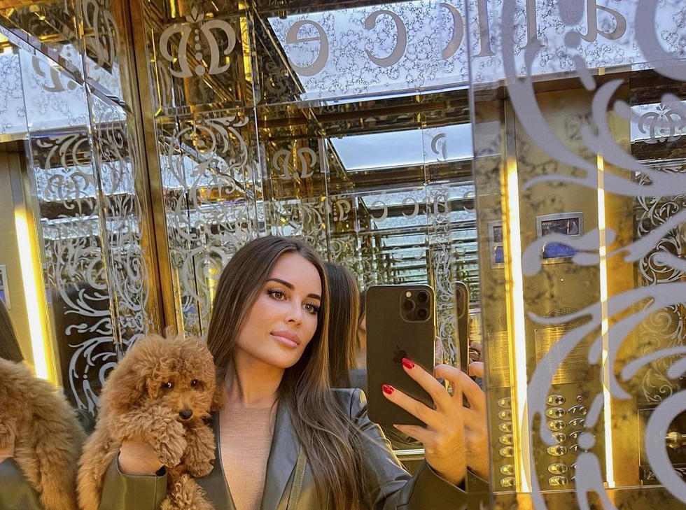 Юлия Михалкова засветилась на свадьбе актрисы Марины Федункив Юлия Михалкова засветилась на свадьбе актрисы Марины Федункив