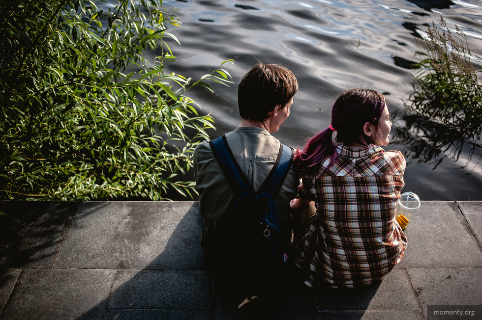 Девушки рассказали о&nbsp;домогательствах на&nbsp;работе и&nbsp;учебе. &laquo;Преподаватель спрашивал размер моей груди&raquo;