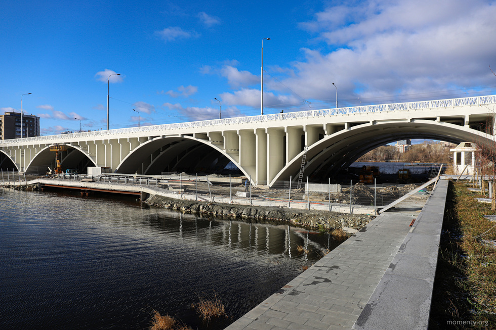 На&nbsp;Макаровском мосту обустроят второй съезд в&nbsp;2022 году