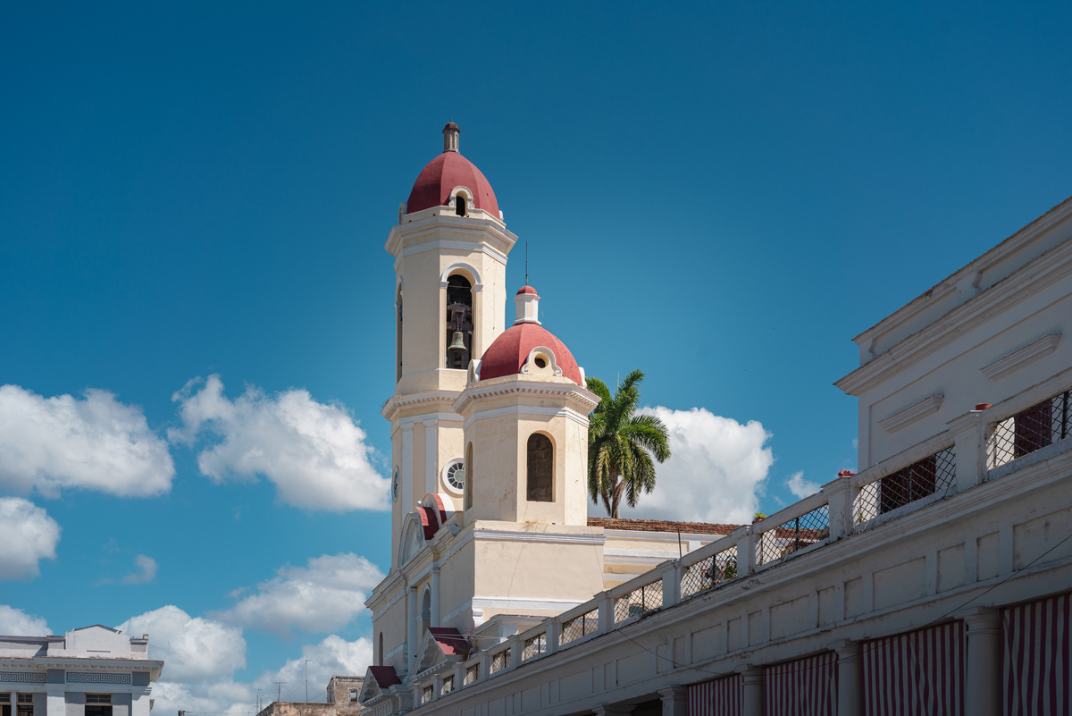 Поездка на кубу 2024. Куба 2023. Куба 2024. Экскурсии на Кубе Пегас. Мечеть Куба.