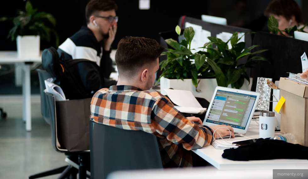 «Работа превращается в цирк». Уральцы согласны работать в офисе только при удвоенной зарплате «Работа превращается в цирк». Уральцы согласны работать в офисе только при удвоенной зарплате