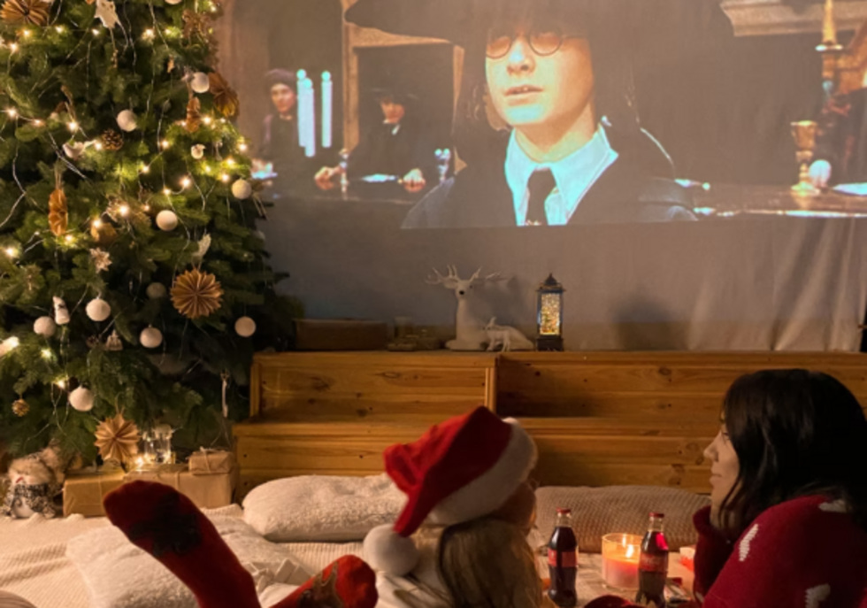 От&nbsp;Disney и&nbsp;Гарри Поттера до&nbsp;любимых советских фильмов&nbsp;&mdash; что смотреть в&nbsp;новогодние каникулы