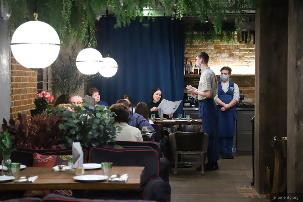 Уральский гастромонстр ударился в благотворительность Уральский гастромонстр ударился в благотворительность