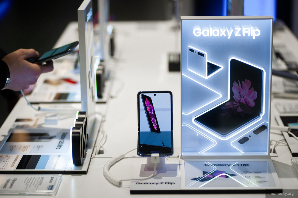 Настоящее эко-потребление. Samsung создаст смартфон из мусора Настоящее эко-потребление. Samsung создаст смартфон из мусора