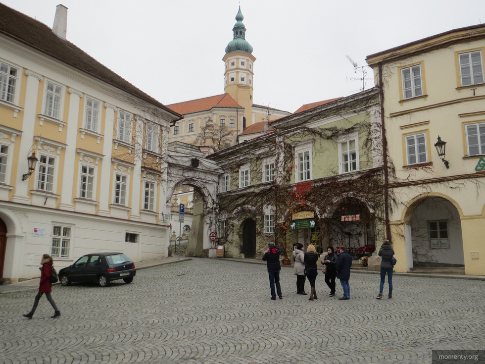 «В лицо мне еще никто не плюнул». Что переживают русские студенты за границей «В лицо мне еще никто не плюнул». Что переживают русские студенты за границей