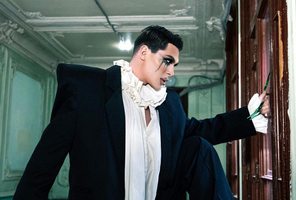 Хейтеры осудили уральского бьюти-блогера за&nbsp;службу в&nbsp;армии