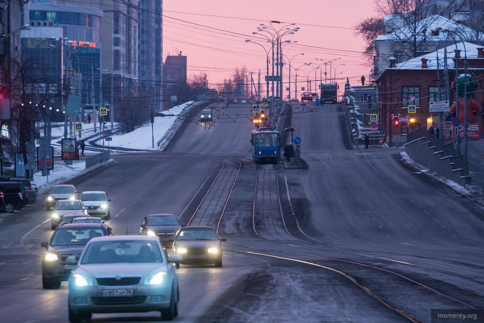 Столетнюю башню в центре Екатеринбурга отремонтируют за пять миллионов рублей Столетнюю башню в центре Екатеринбурга отремонтируют за пять миллионов рублей