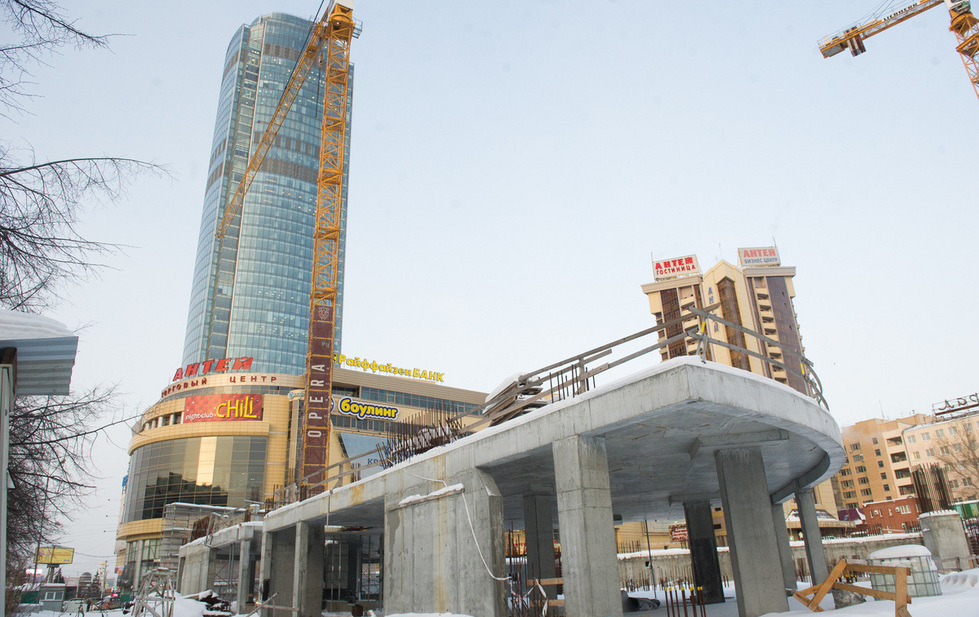 Уральский застройщик продолжает работу над проектом Opera Tower Уральский застройщик продолжает работу над проектом Opera Tower