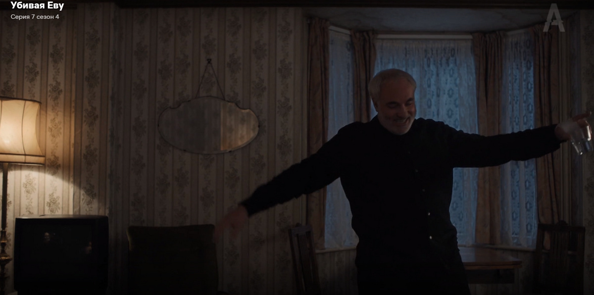 Герой Константин танцует под трек «Мальчик на девятке» Герой Константин танцует под трек «Мальчик на девятке»