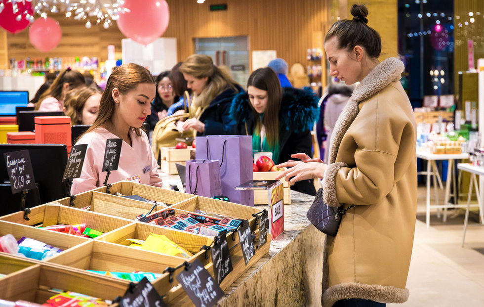 Горожане раскритиковали «Золотое яблоко» за незначительное снижение цен Горожане раскритиковали «Золотое яблоко» за незначительное снижение цен