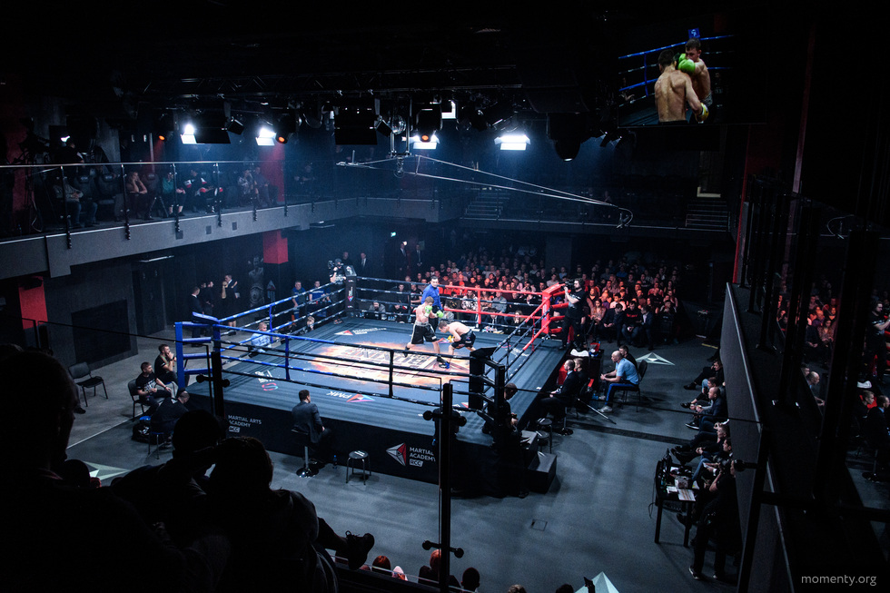 Уральская тусовка поддержала директора физкультуры УрФУ за отпор Олимпийскому чемпиону Уральская тусовка поддержала директора физкультуры УрФУ за отпор Олимпийскому чемпиону