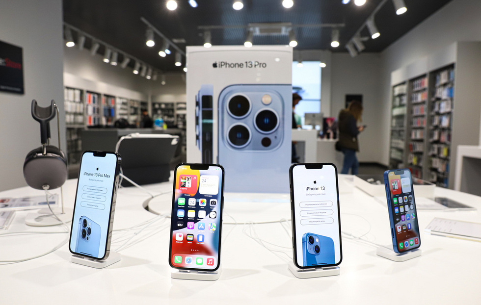 В Екатеринбурге зафиксировали снижение цен на iPhone В Екатеринбурге зафиксировали снижение цен на iPhone
