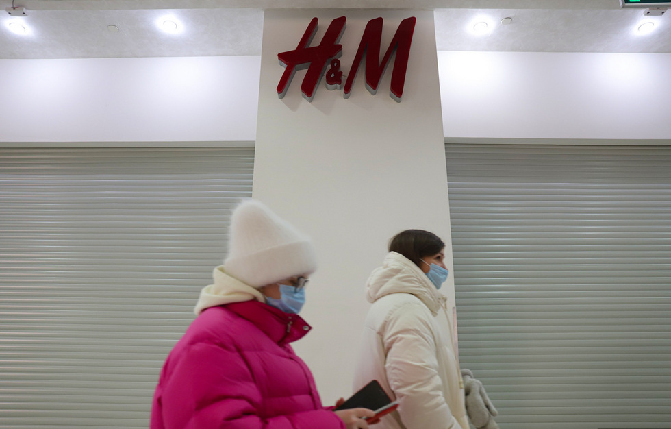 «Гринвич» подал в суд на H&M. ТРЦ требует 24 миллиона рублей «Гринвич» подал в суд на H&M. ТРЦ требует 24 миллиона рублей