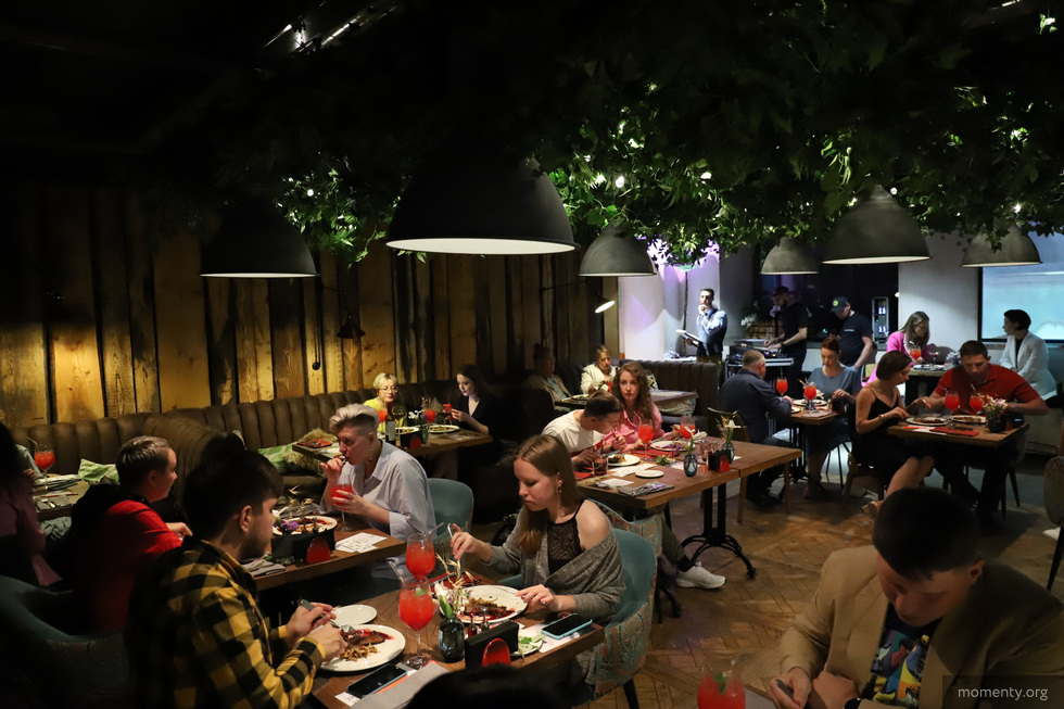 Галустян, Светлаков и&nbsp;Rammstein. Где едят звезды в&nbsp;Екатеринбурге