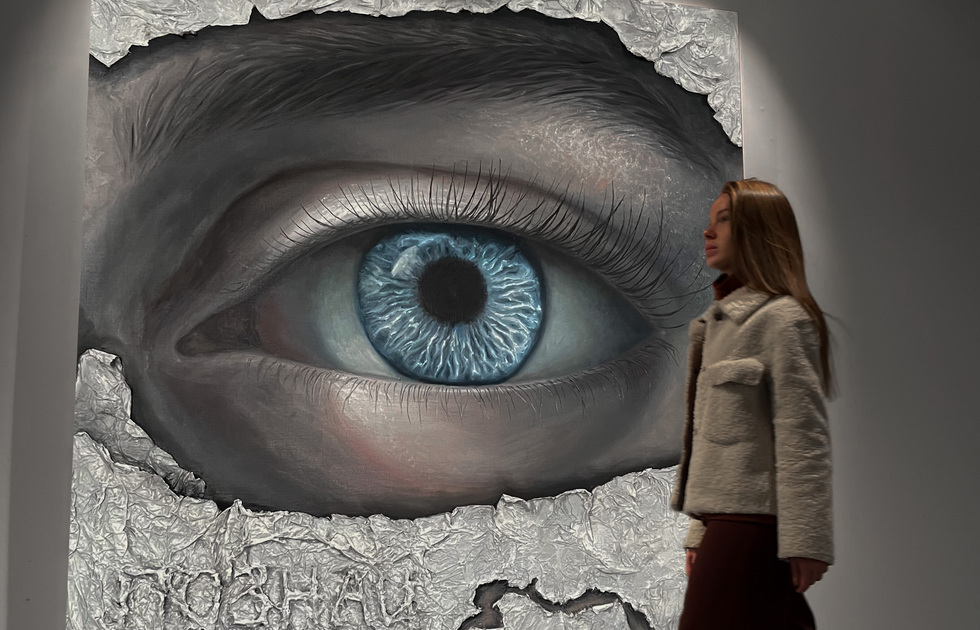 Художница, которая рисует с закрытыми глазами, устроит арт-пикник Художница, которая рисует с закрытыми глазами, устроит арт-пикник