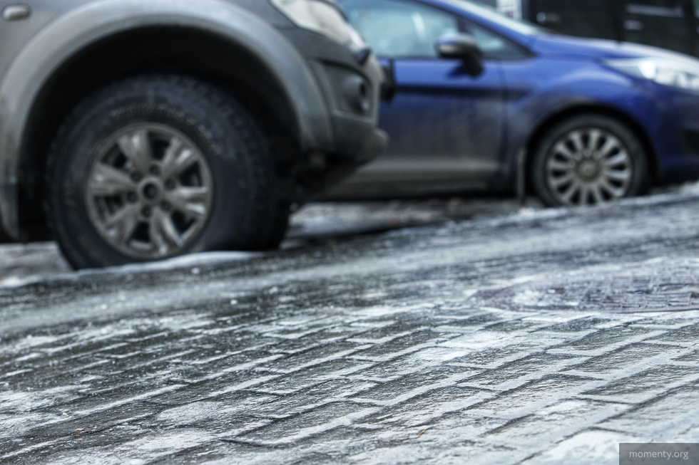 В ГИБДД призвали автомобилистов поскорее поменять резину В ГИБДД призвали автомобилистов поскорее поменять резину