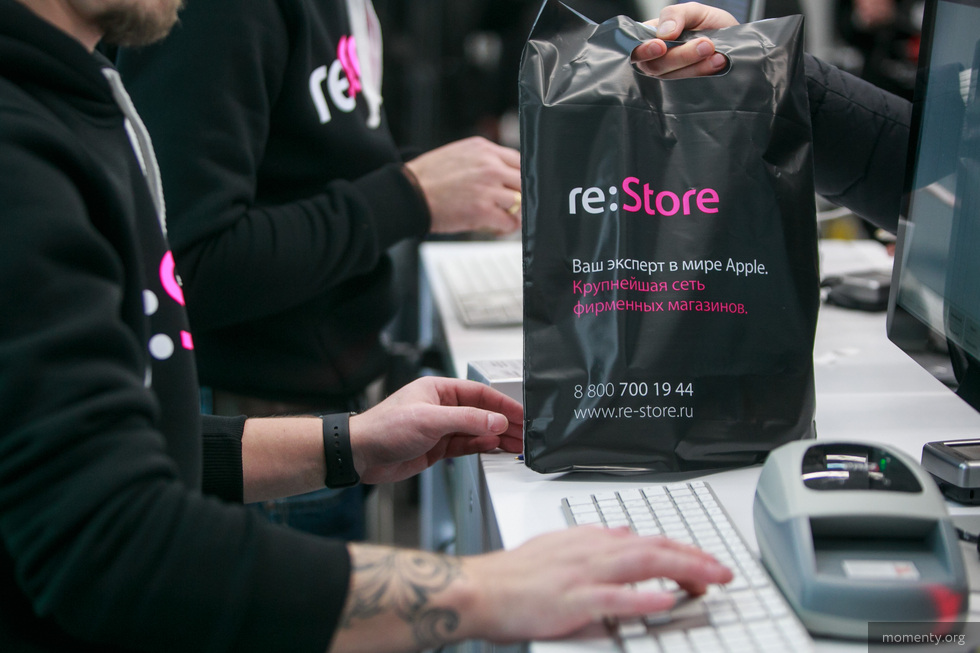 Уральцы устроили ажиотаж на&nbsp;покупку новых моделей iPhone