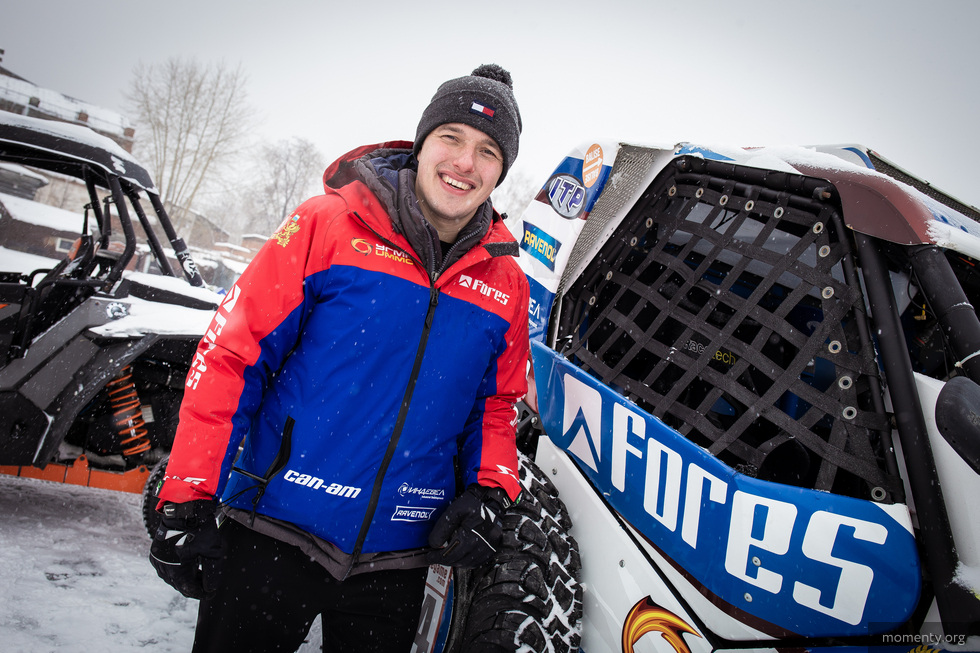 Семья уральского гонщика Сергея Карякина запускает гостиницу Семья уральского гонщика Сергея Карякина запускает гостиницу