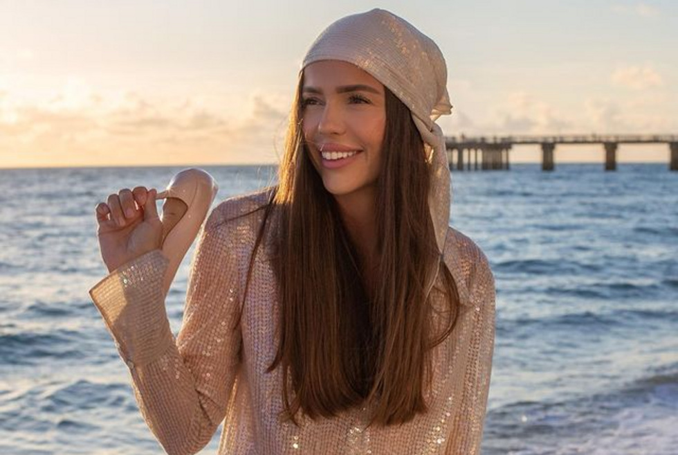 Популярный российский блогер высмеяла владелицу бьюти-салона KUDRIBROVI в&nbsp;Екатеринбурге