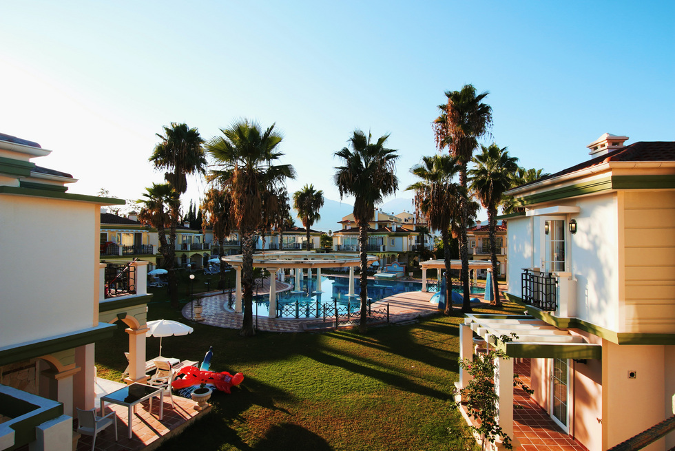 Российские туристы спровоцировали бум на строительство отелей в Турции Российские туристы спровоцировали бум на строительство отелей в Турции