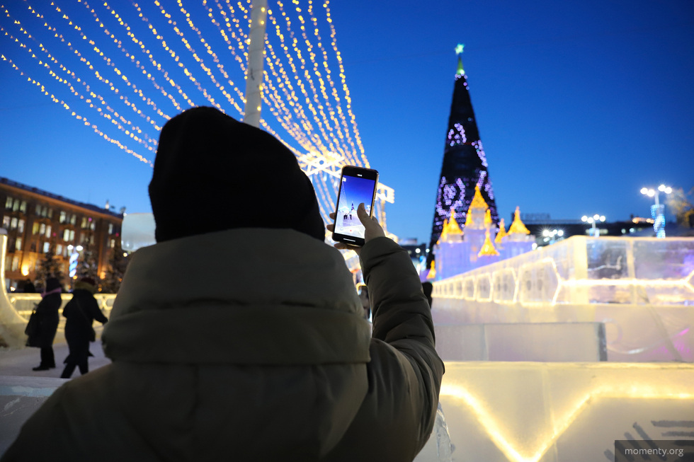 В центре Екатеринбурга закрыли ледовый городок
