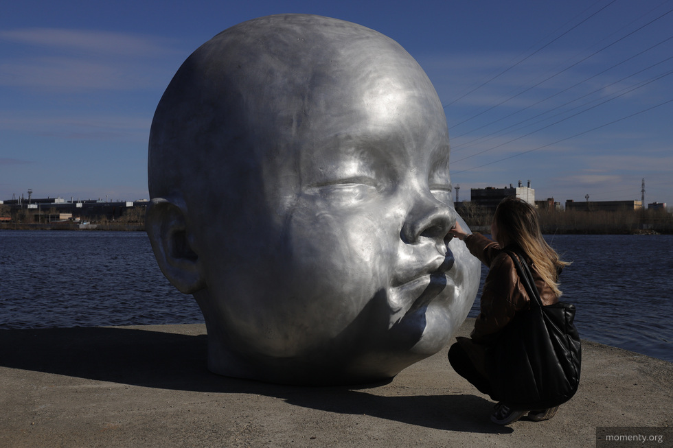 &laquo;Надежда на&nbsp;будущее&raquo;&nbsp;&mdash; факты, которые нужно знать про гигантскую голову младенца в&nbsp;Екатеринбурге