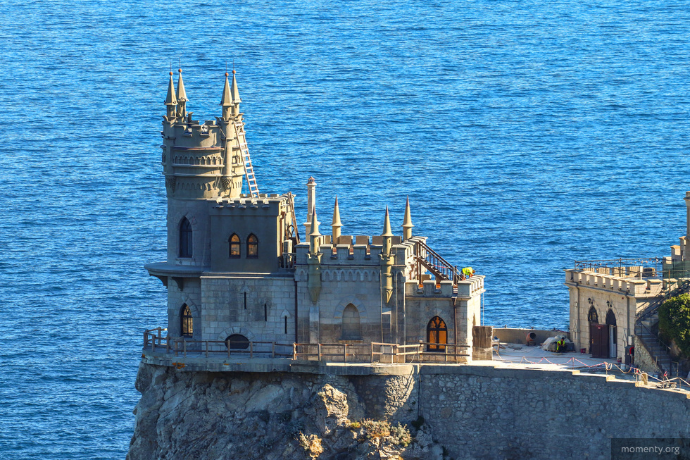 Много скидок и цены прошлого года: стоит ли ехать отдыхать в Крым Много скидок и цены прошлого года: стоит ли ехать отдыхать в Крым