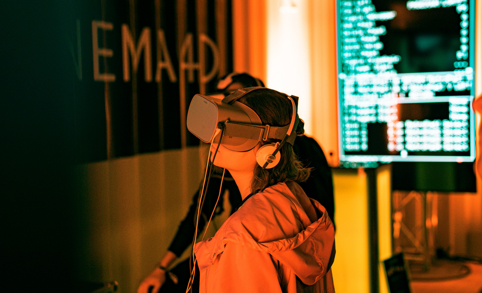 Сколько зарабатывают специалисты по&nbsp;строительству метавселенной