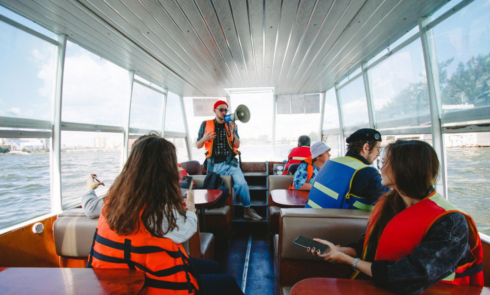 На Исети запустят экскурсию на водном трамвае На Исети запустят экскурсию на водном трамвае
