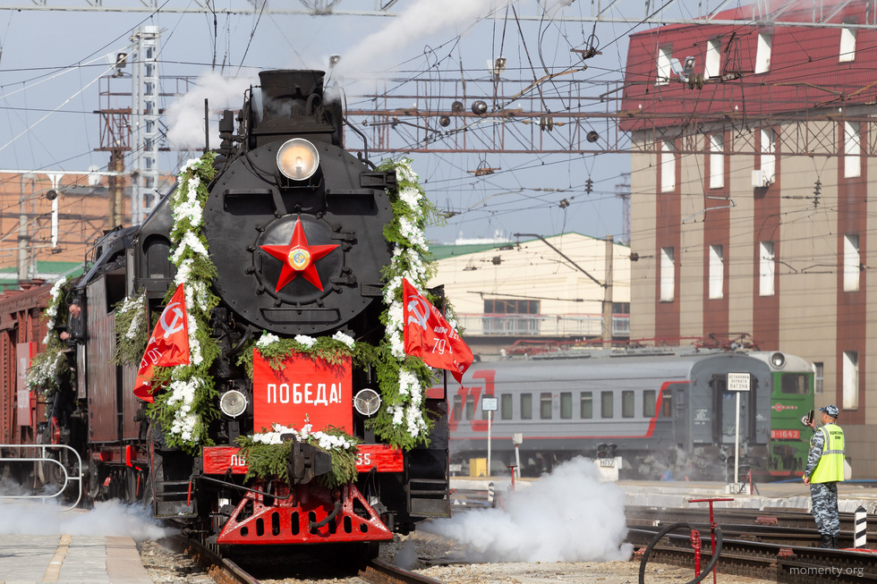 В Екатеринбург приехал исторический поезд-музей. ФОТО В Екатеринбург приехал исторический поезд-музей. ФОТО