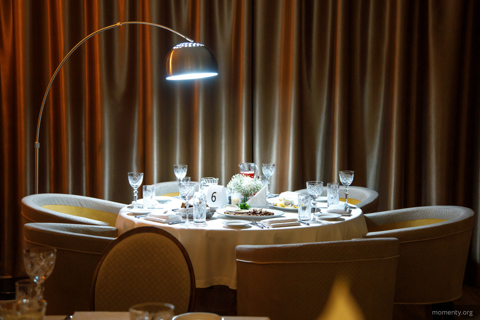 В уральском ресторане с акцентом на советскую кухню создали блюда, придуманные нейросетью В уральском ресторане с акцентом на советскую кухню создали блюда, придуманные нейросетью