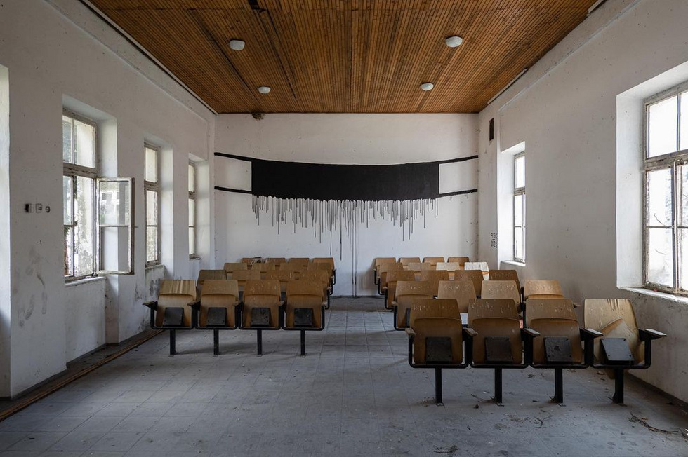 Уральские стрит-артисты основали творческую галерею в Черногории Уральские стрит-артисты основали творческую галерею в Черногории