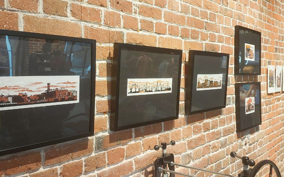 Из&nbsp;Коломны в&nbsp;Синие камни: в&nbsp;Екатеринбурге прошла выставка художницы из&nbsp;Санкт-Петербурга