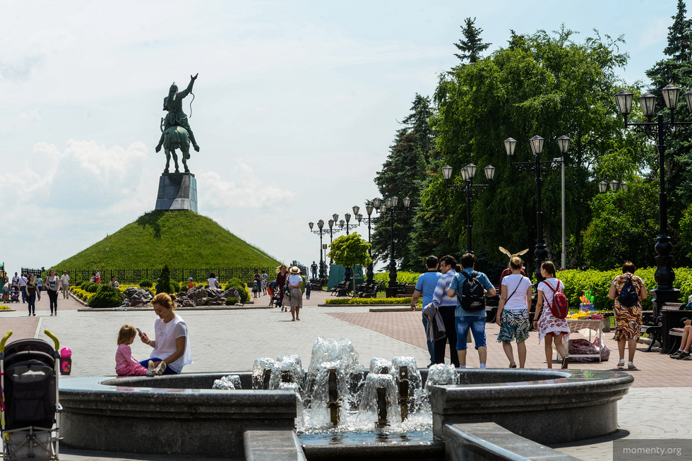 Самая большая конная статуя в России и арт-пространство на месте заброшенного квартала: гид по Уфе Самая большая конная статуя в России и арт-пространство на месте заброшенного квартала: гид по Уфе