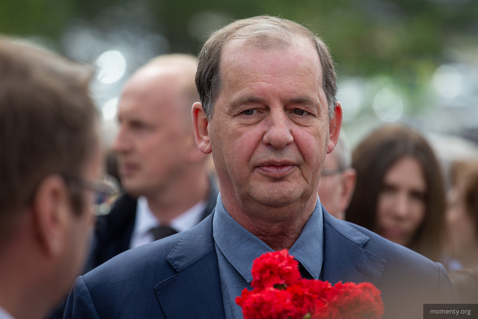 Гордума Екатеринбурга утвердила четырех новых почетных граждан Гордума Екатеринбурга утвердила четырех новых почетных граждан